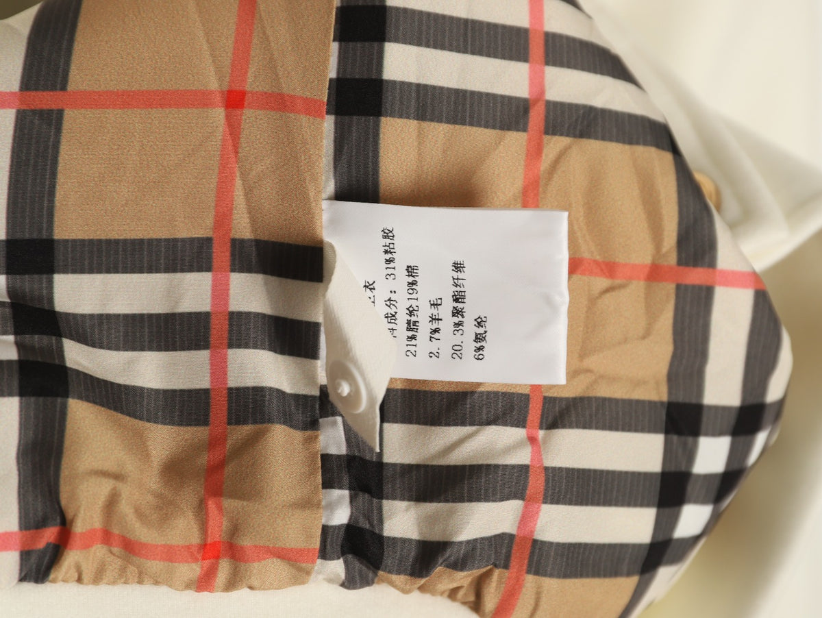 Burberry Vintage Check Series Cream Button‑Up Bomber Jacket