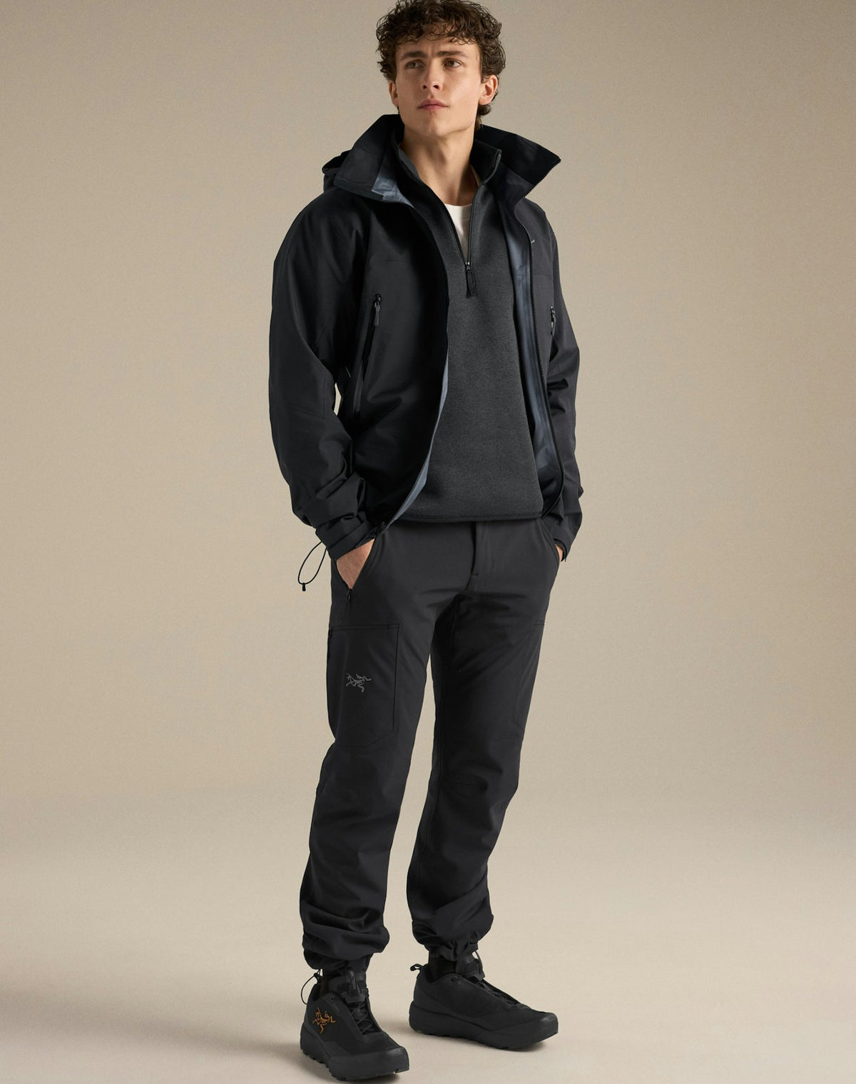 Arc'teryx Beta AR Unisex GORE-TEX PRO Hooded Hardshell Jacket