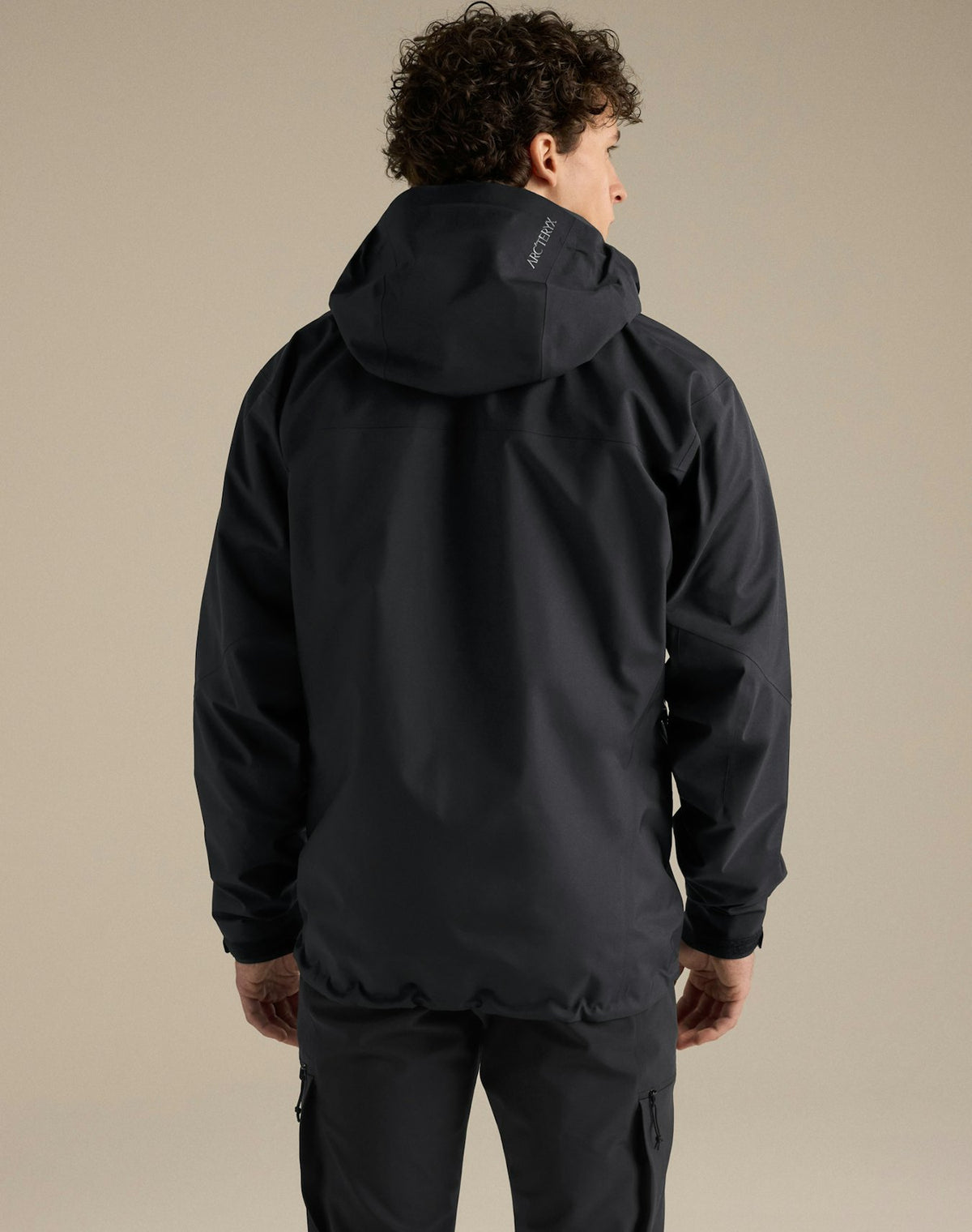 Arc'teryx Beta AR Unisex GORE-TEX PRO Hooded Hardshell Jacket