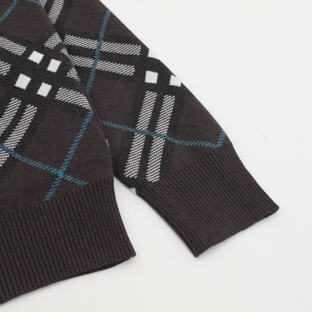 Burberry Check‑Pattern Dark Brown V‑Neck Knit Cardigan