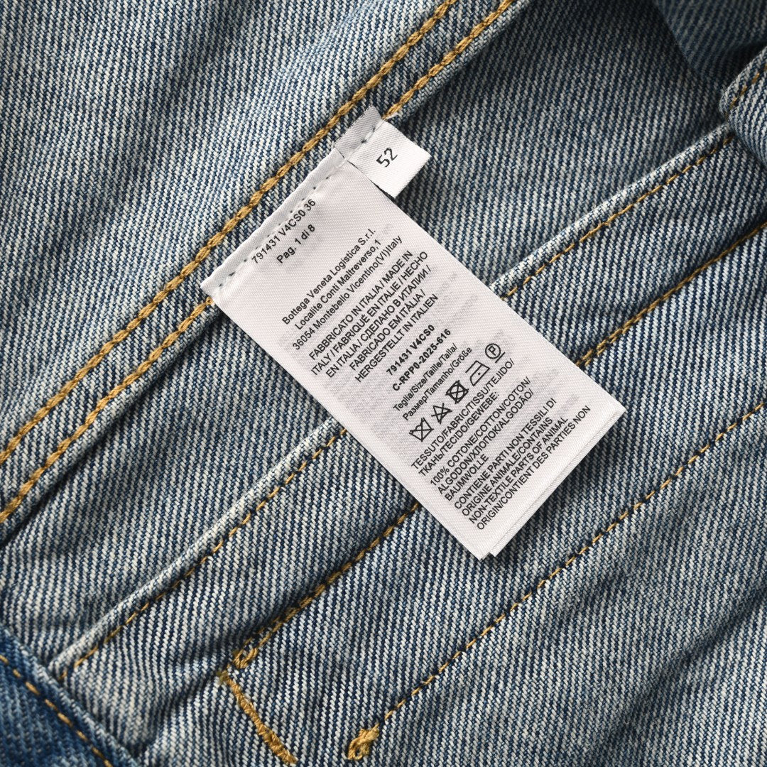Bottega Veneta Blue Denim Jacket With Intreccio Leather Collar